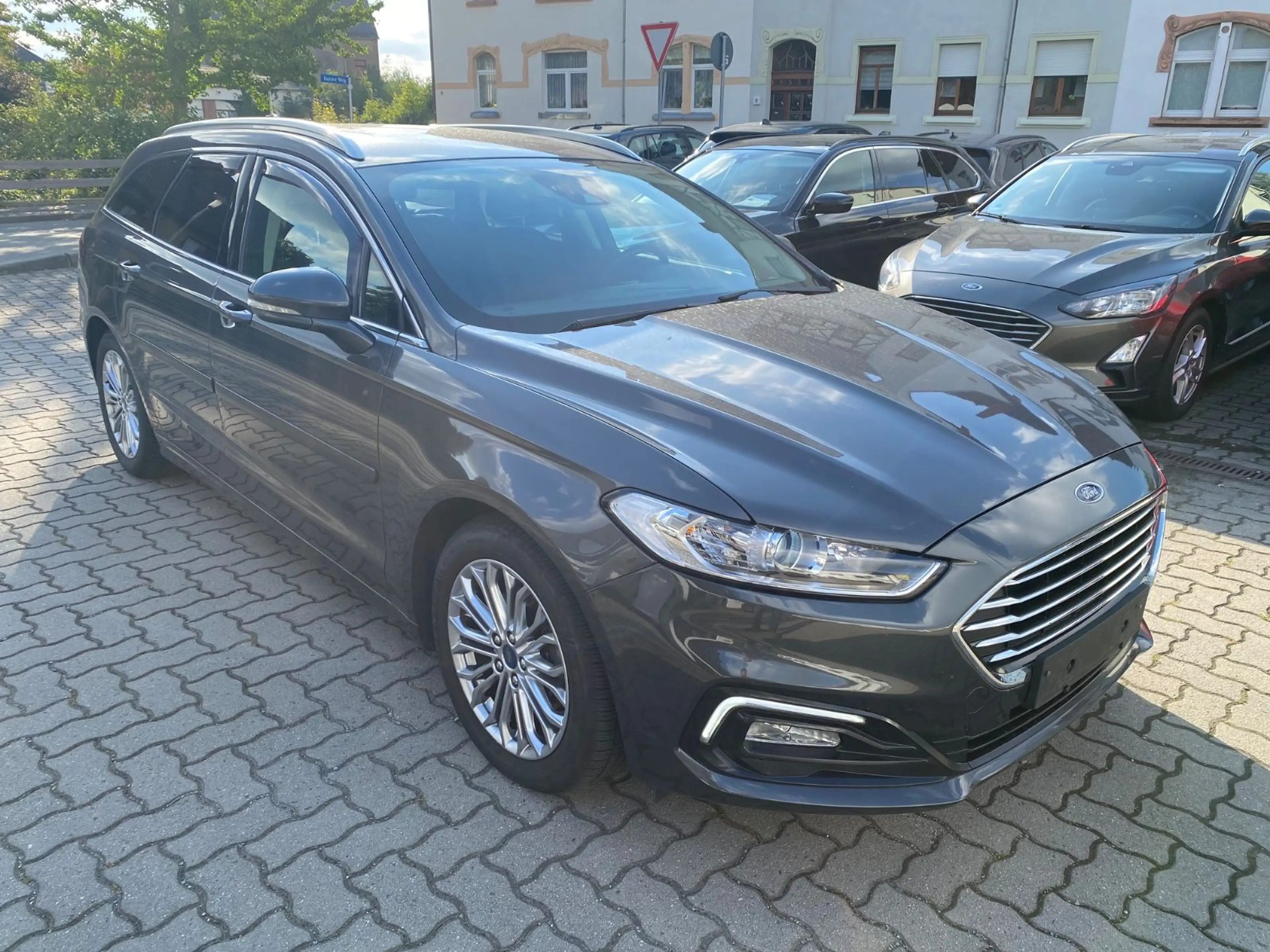 Ford Mondeo Turnier Titanium — photo 3