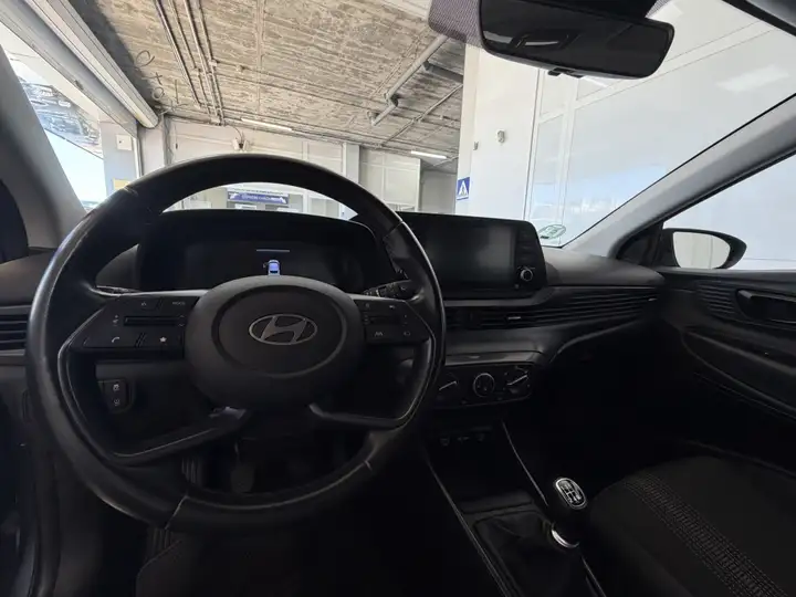 Hyundai i20 5P MPI 1.2 ESSENCE 2024, foto 11