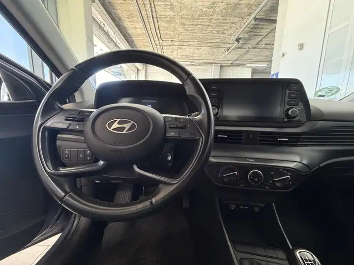 Hyundai i20 5P MPI 1.2 ESSENCE 2024, foto 10