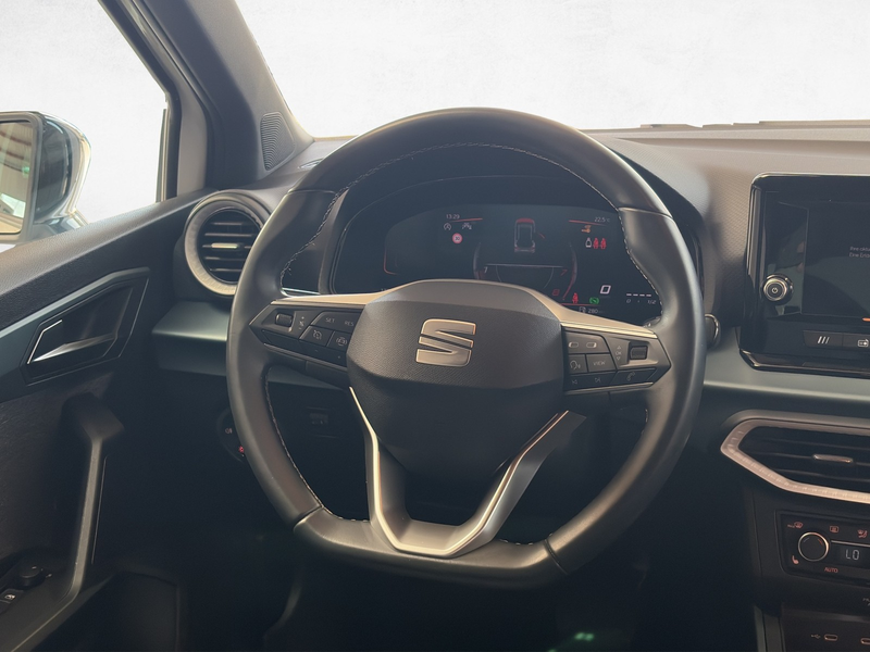 SEAT Arona 1.0 TSI Xperience DSG /Sitzhz/LED/CarPlay — photo 12