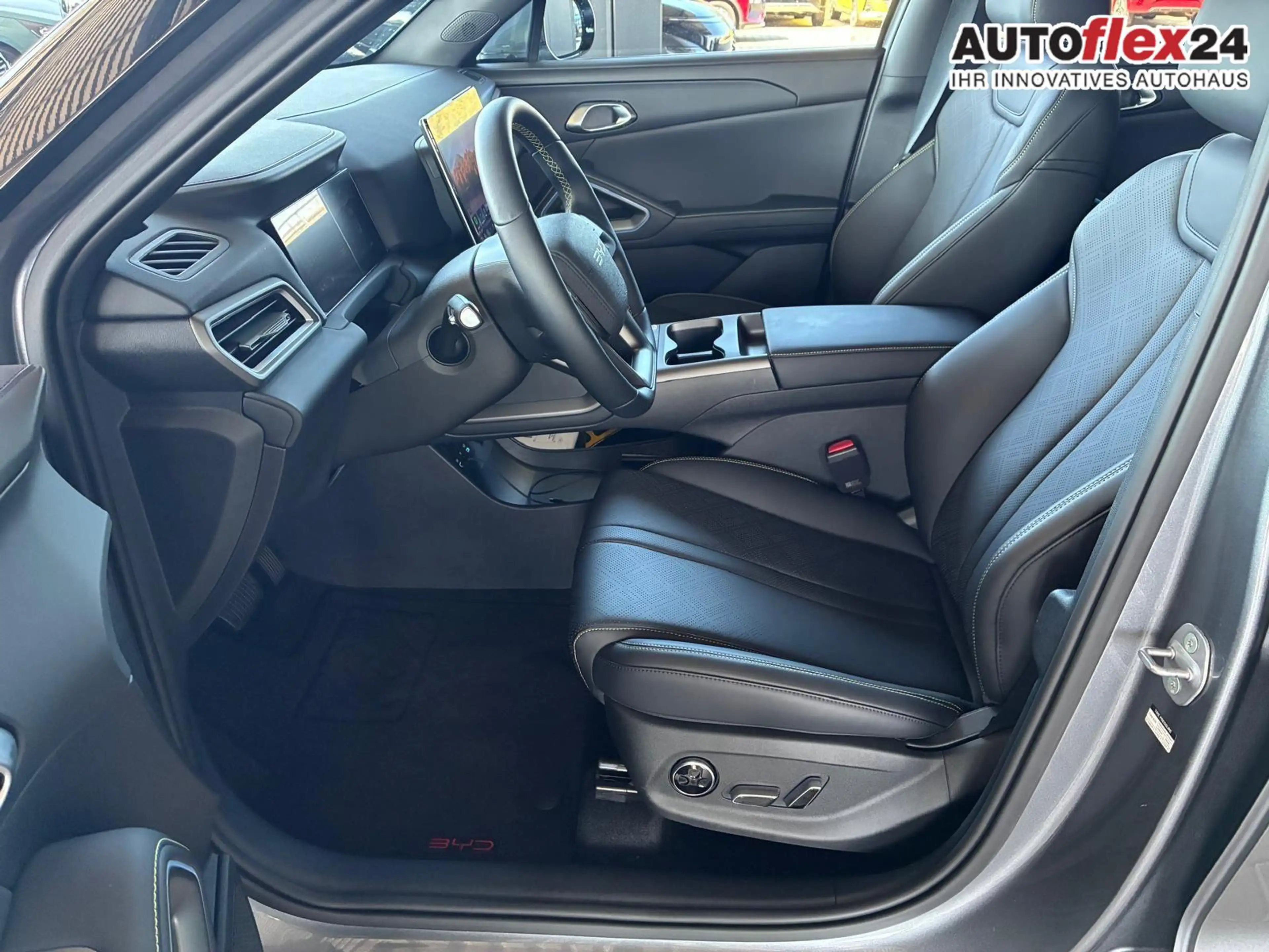 BYD Atto 2 EV Comfort 64,8 kWh / Navi Sitz. H Leder ACC AL... — photo 4