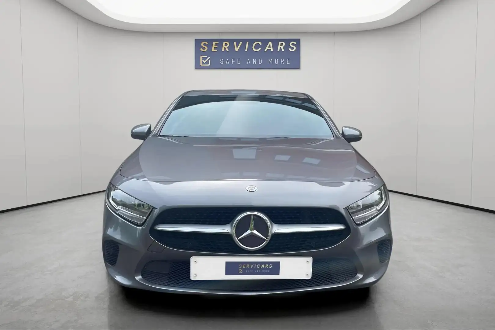 Mercedes-Benz A 180 BUSINES LINE / FULL OPTIONS / 12 MOIS DE GARANTIE Gris - 2