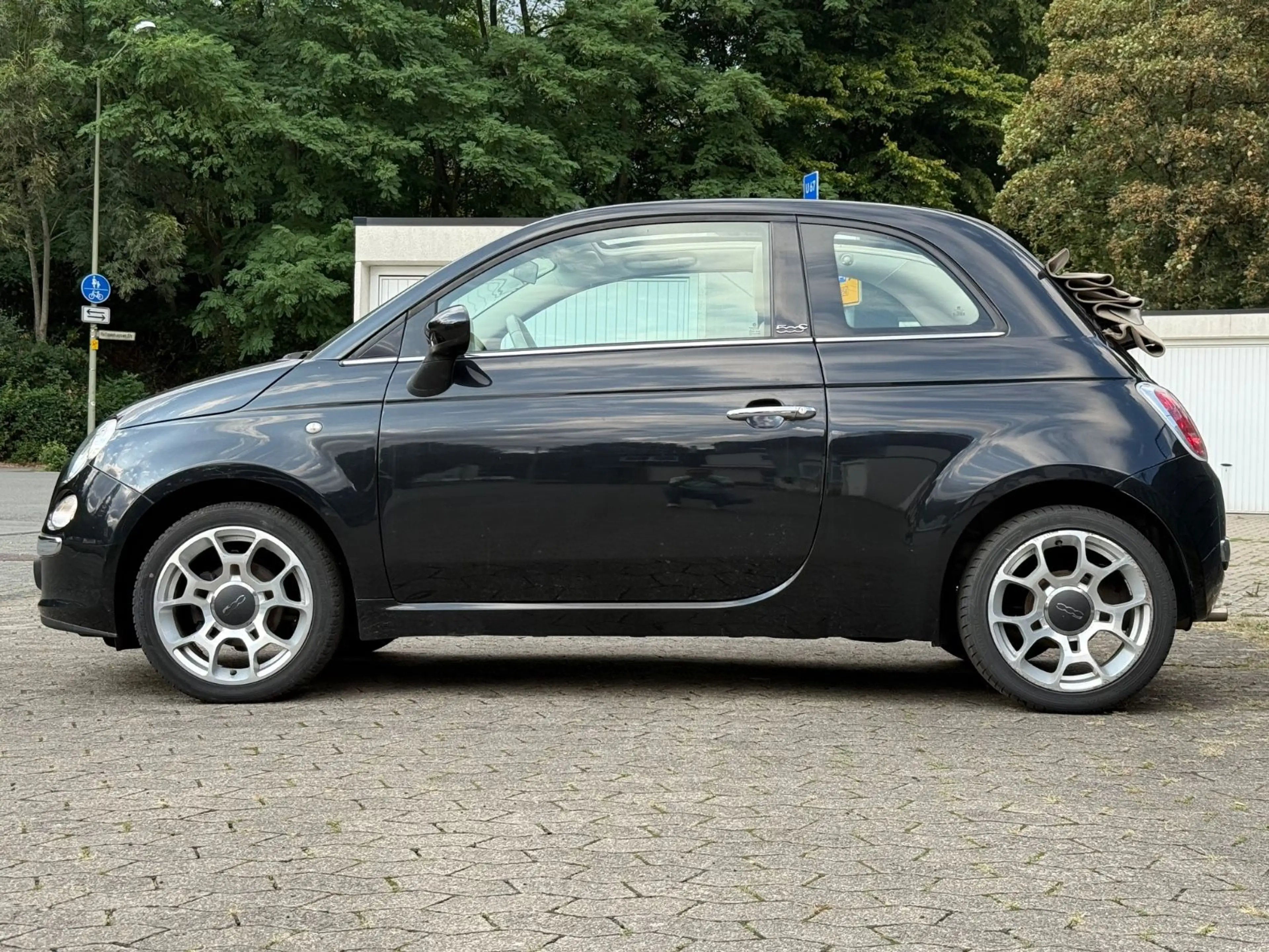 Fiat 500 Cabrio — photo 4