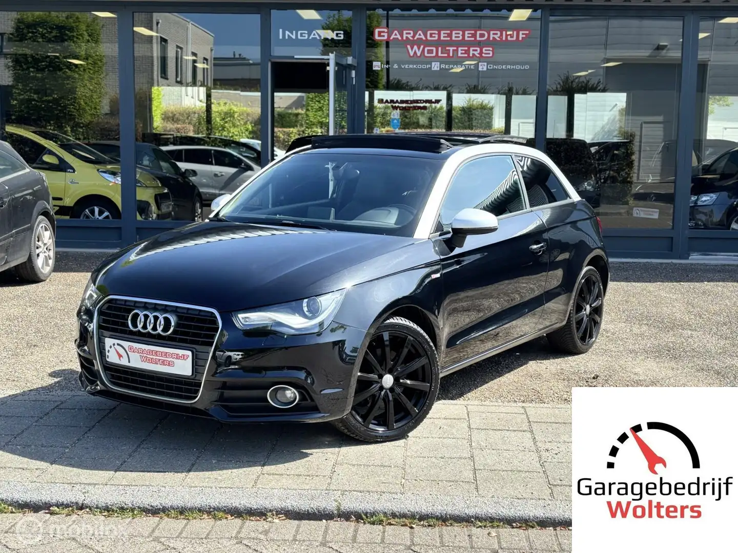 Audi A1 1.4 TFSI Pro S-LINE BINNEN+BUITEN PANO GROOTSCHERM Nero - 1