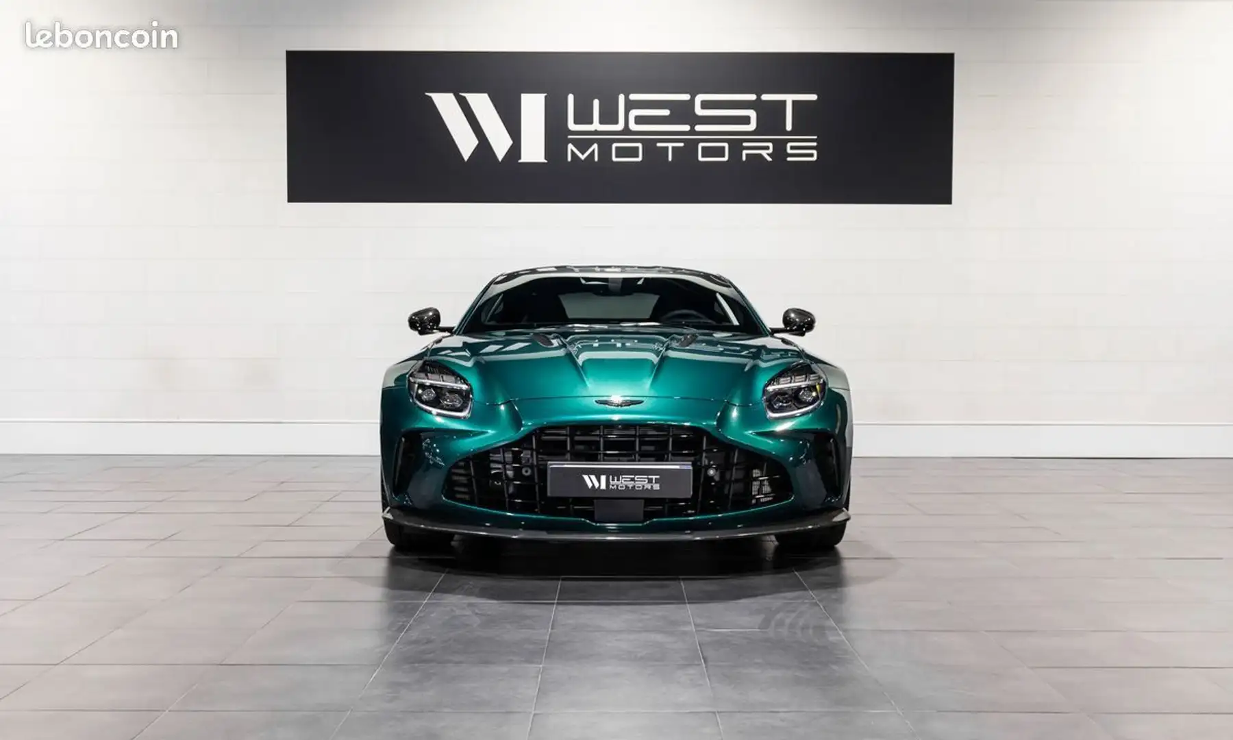 Aston Martin V8 Nouvelle 4.0 665 – FRANÇAISE Malus payé Dispo immé Verde - 2