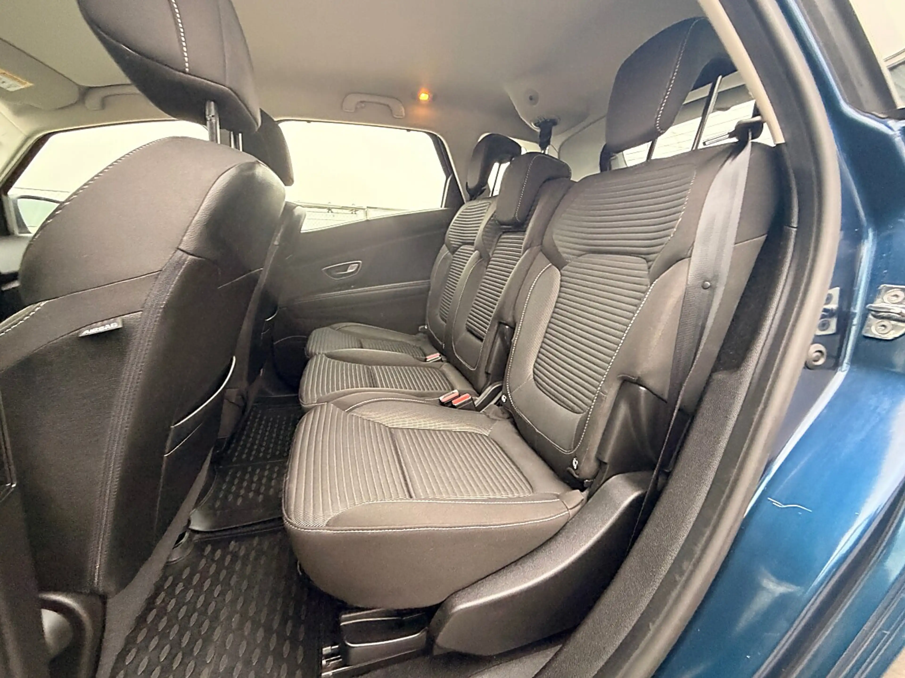 Renault Scenic Scénic Energy dCi 110 *GARANTIE;PICKERL NEU OHN... — photo 10