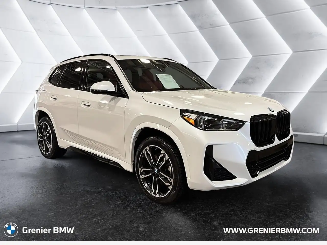 2023 BMW X1