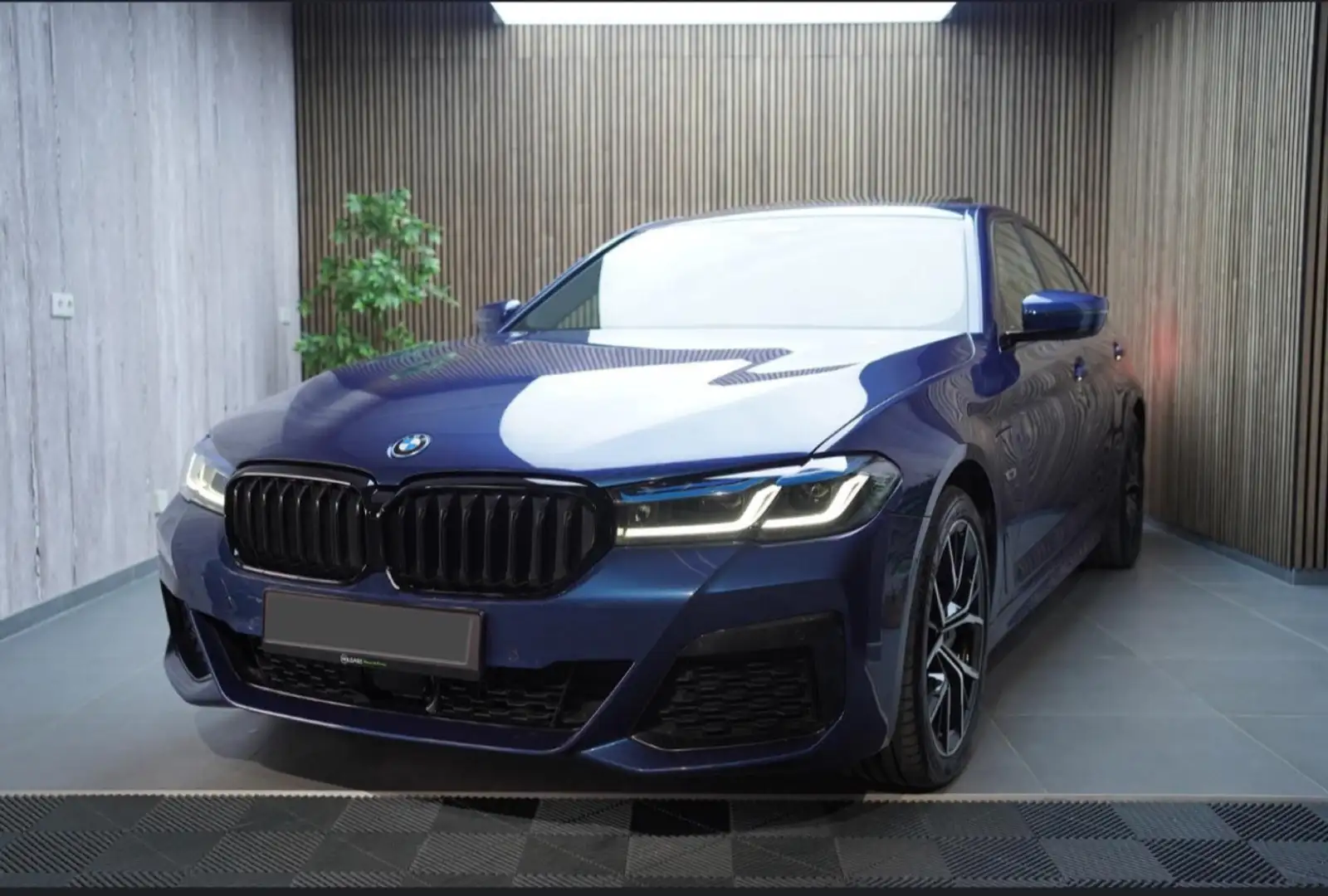BMW 545 545e PHEV xDrive Aut. - 1