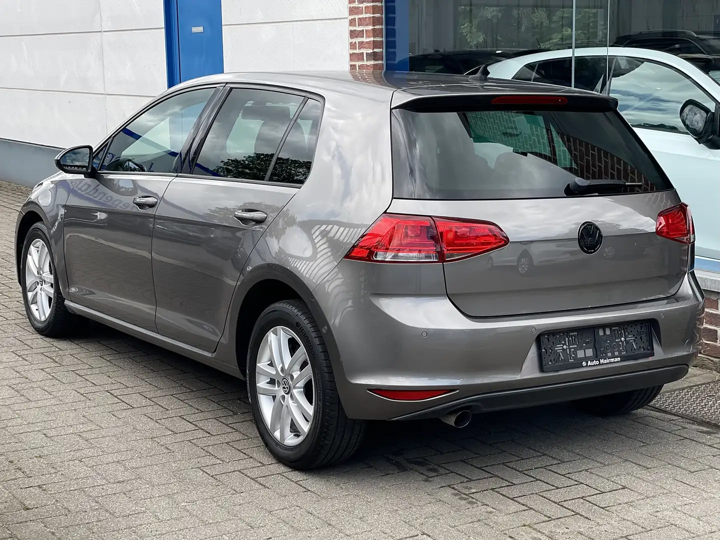 Volkswagen Golf 1.6 CR TDi COMFORTLINE Grijs - 2