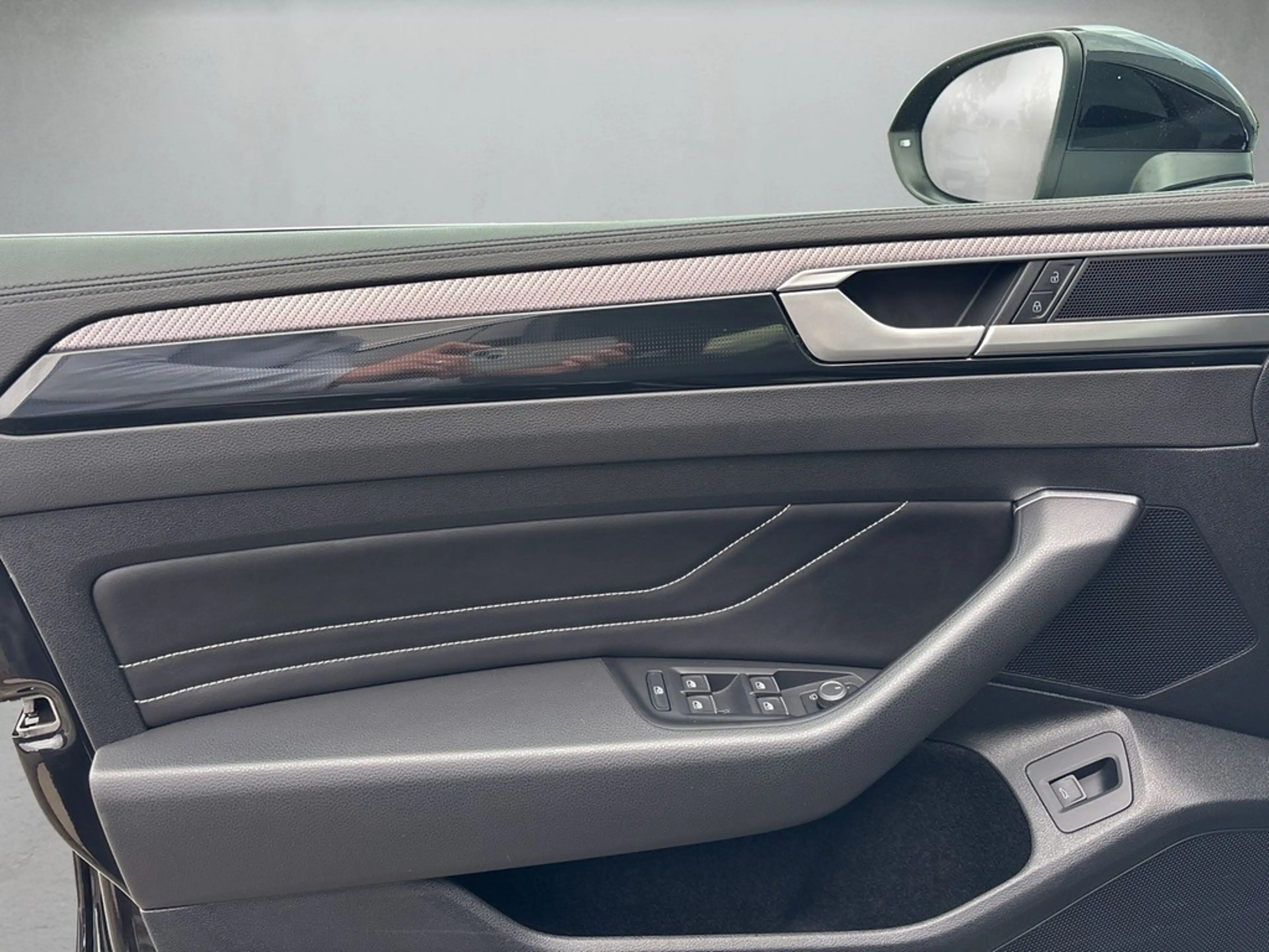 Volkswagen Arteon Shooting Brake 2.0 TSI DSG R-Line *Kamera — photo 6