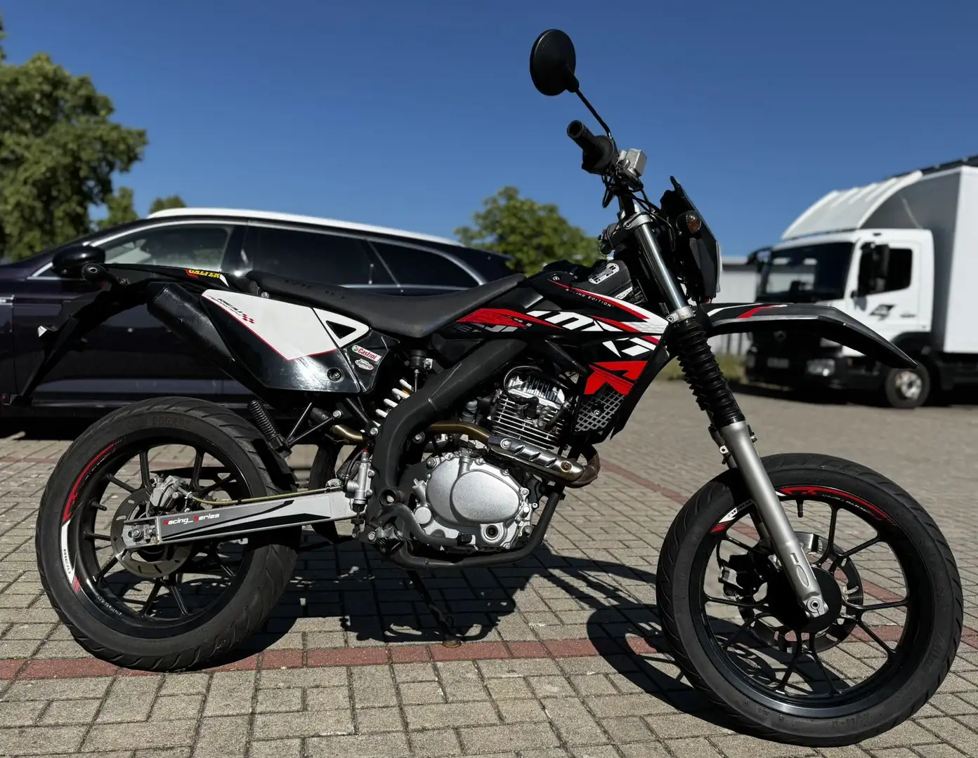 Rieju MRT SM 125 Noir - 2