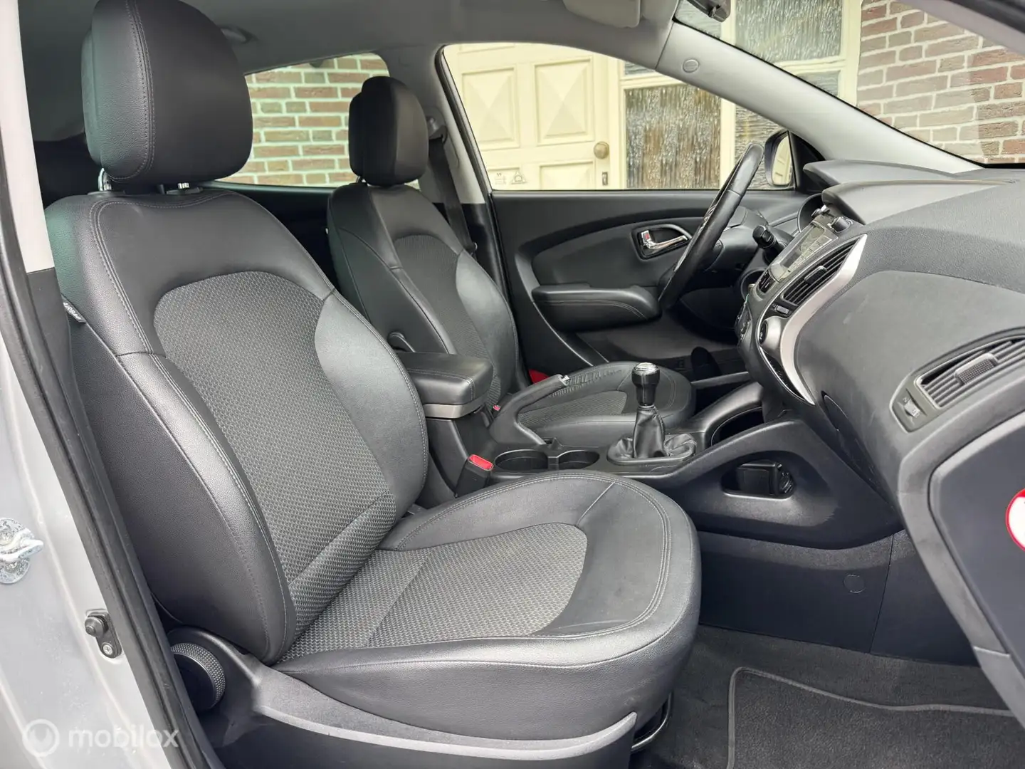 Hyundai iX35 2.0i Style *Navi *Clima *Cam *Trekh *Cruise*NAP Grijs - 2