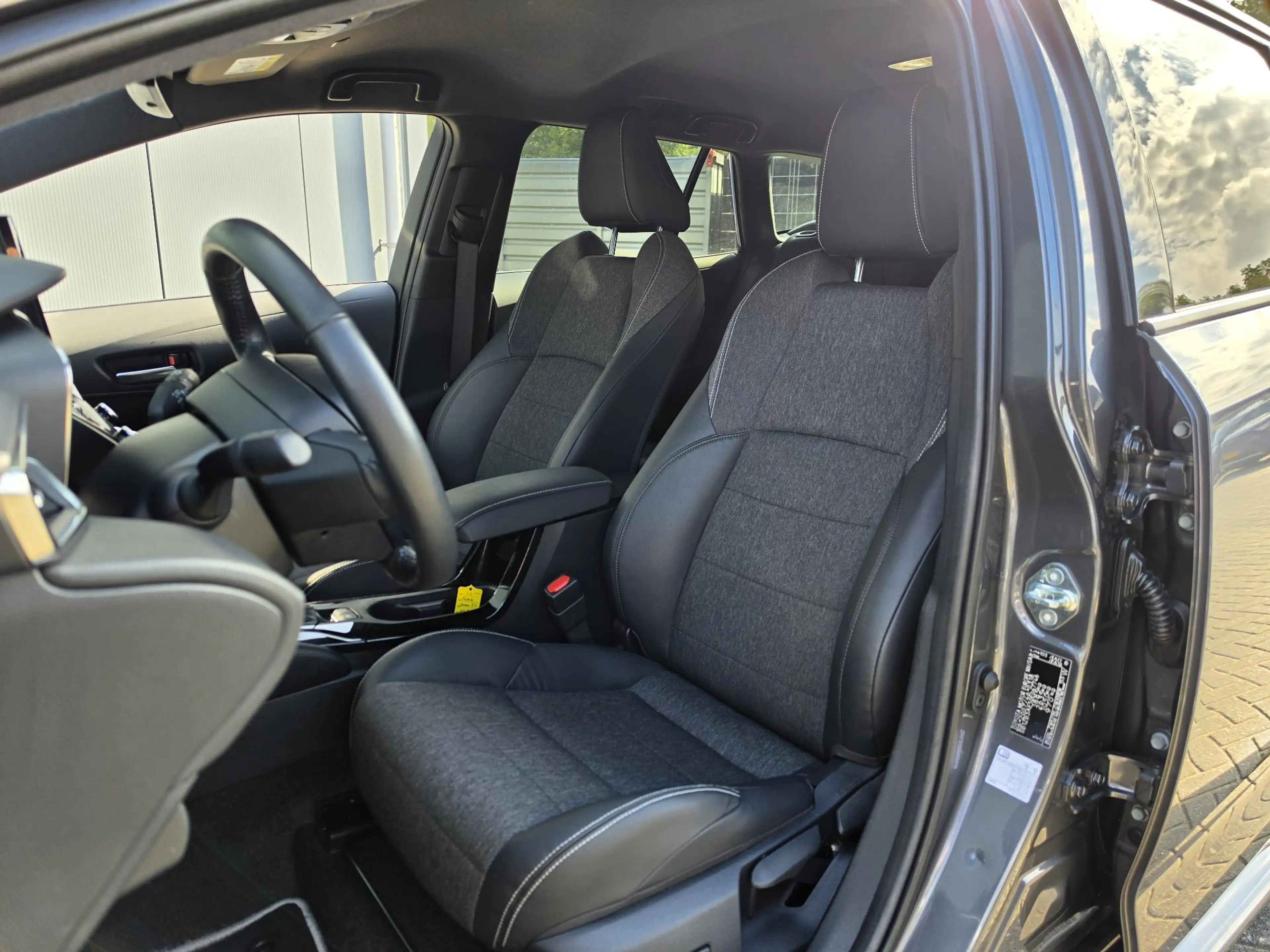 Toyota Corolla Touring Sports Hybrid 140 Dynamic | Apple Carplay/ — photo 3