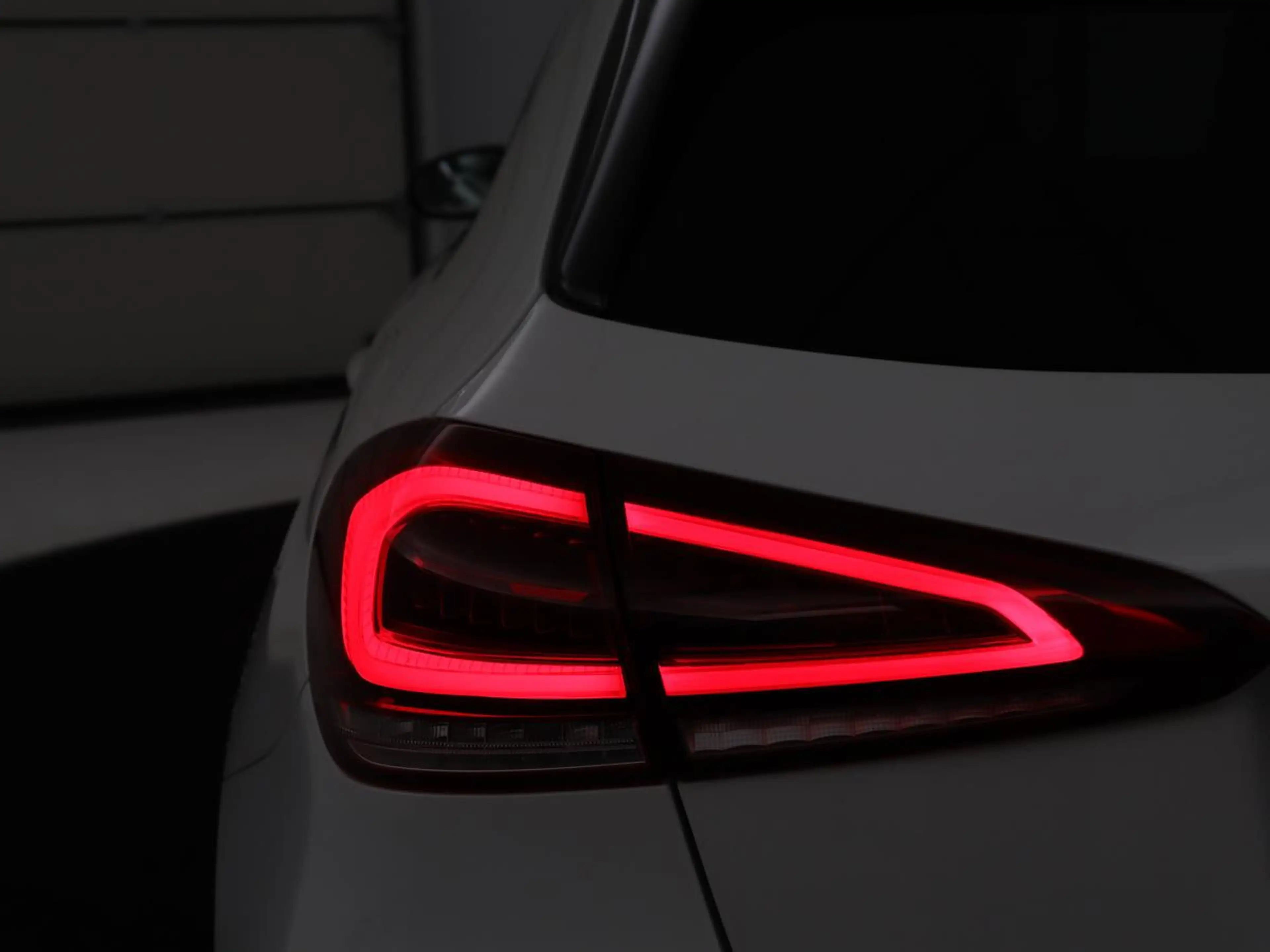 Mercedes-Benz A 180 Business Solution AMG | Apple Carplay | LED | Navi — photo 32