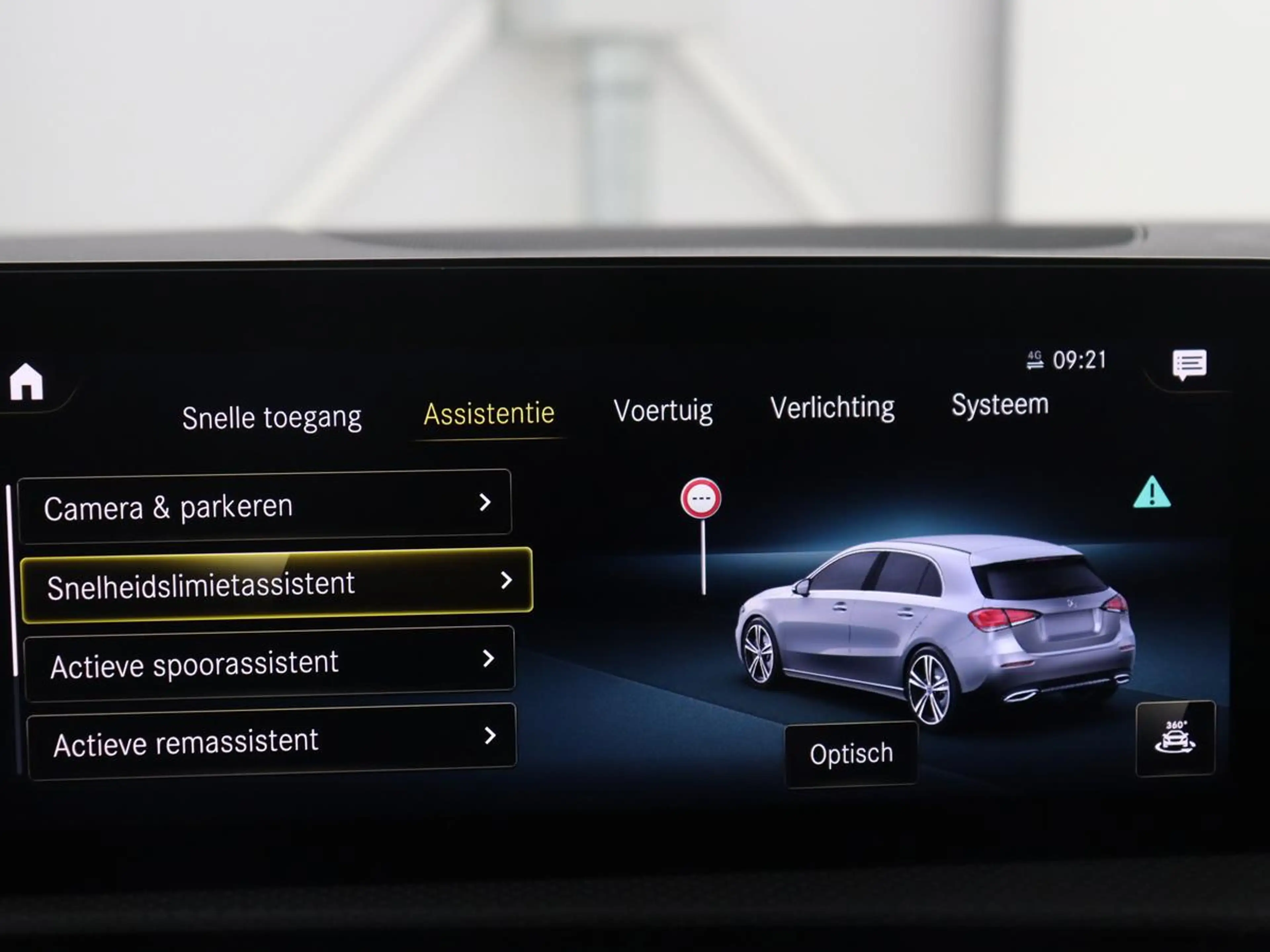 Mercedes-Benz A 180 Business Solution AMG | Apple Carplay | LED | Navi — photo 25