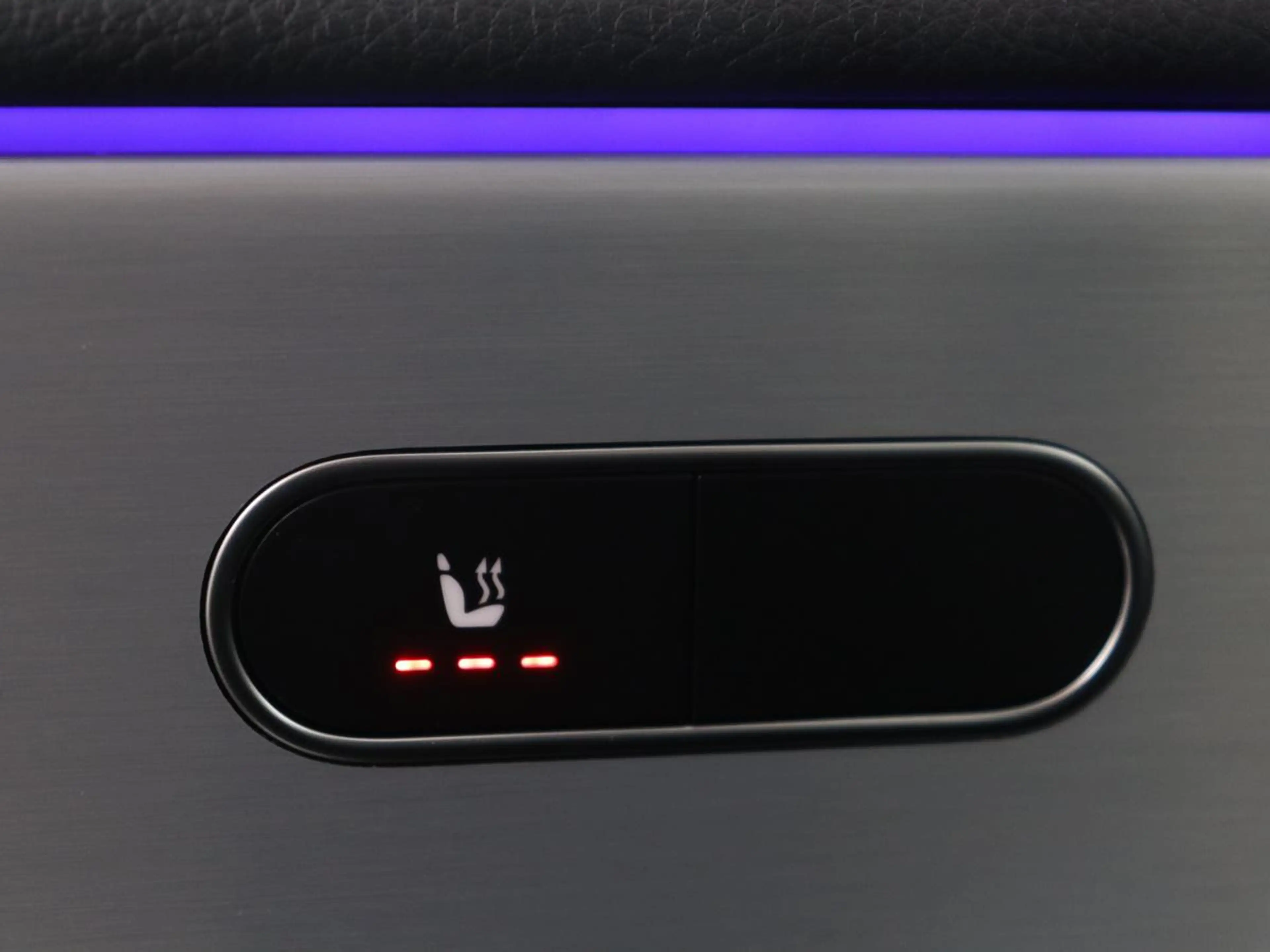 Mercedes-Benz A 180 Business Solution AMG | Apple Carplay | LED | Navi — photo 6