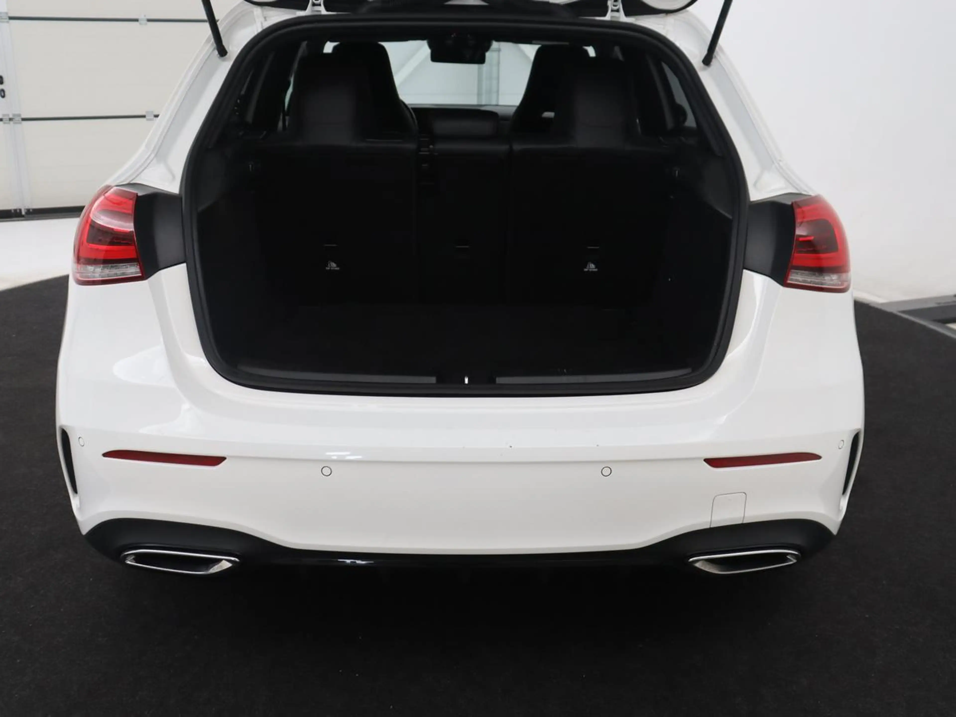 Mercedes-Benz A 180 Business Solution AMG | Apple Carplay | LED | Navi — photo 9