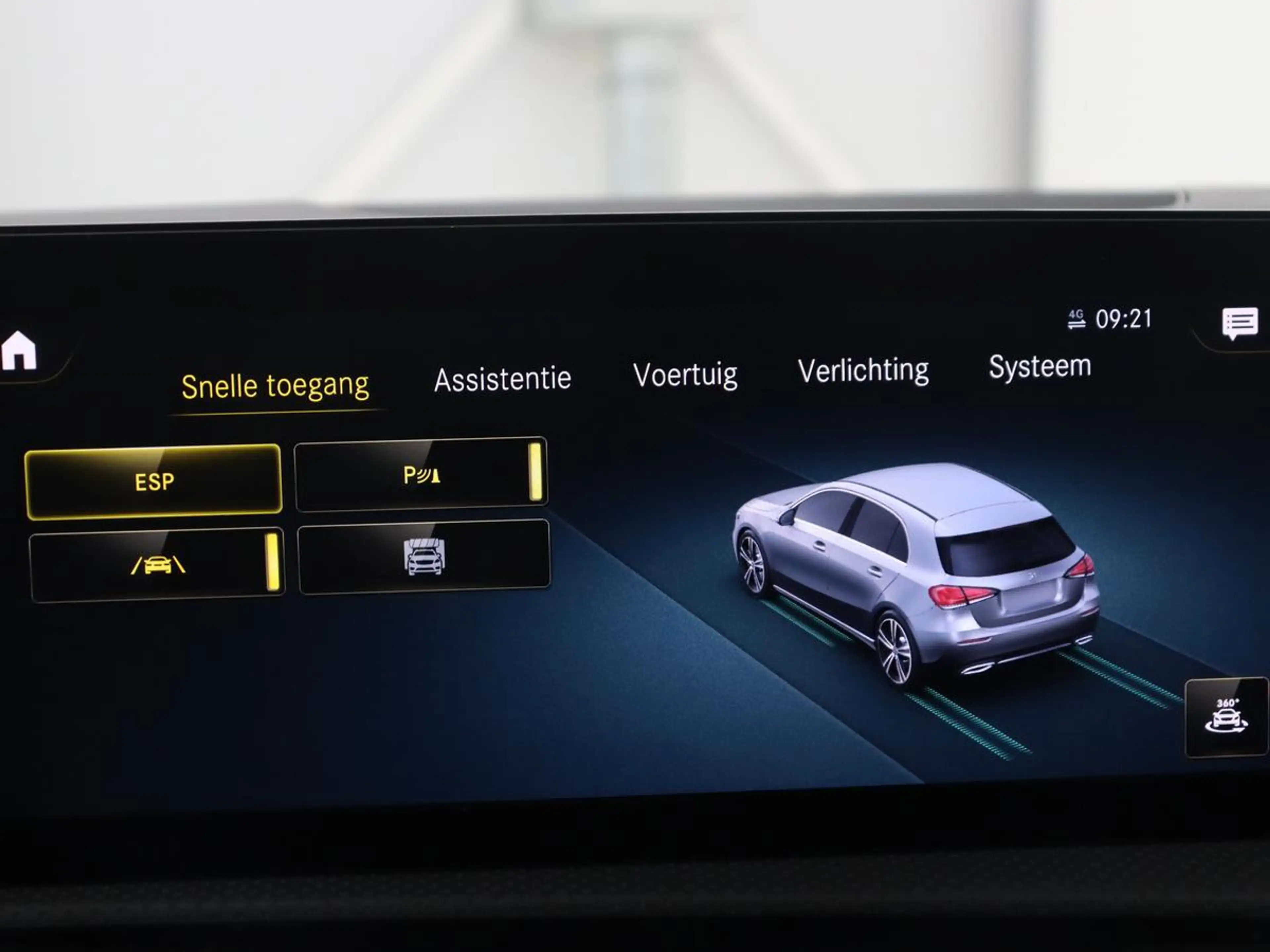 Mercedes-Benz A 180 Business Solution AMG | Apple Carplay | LED | Navi — photo 23