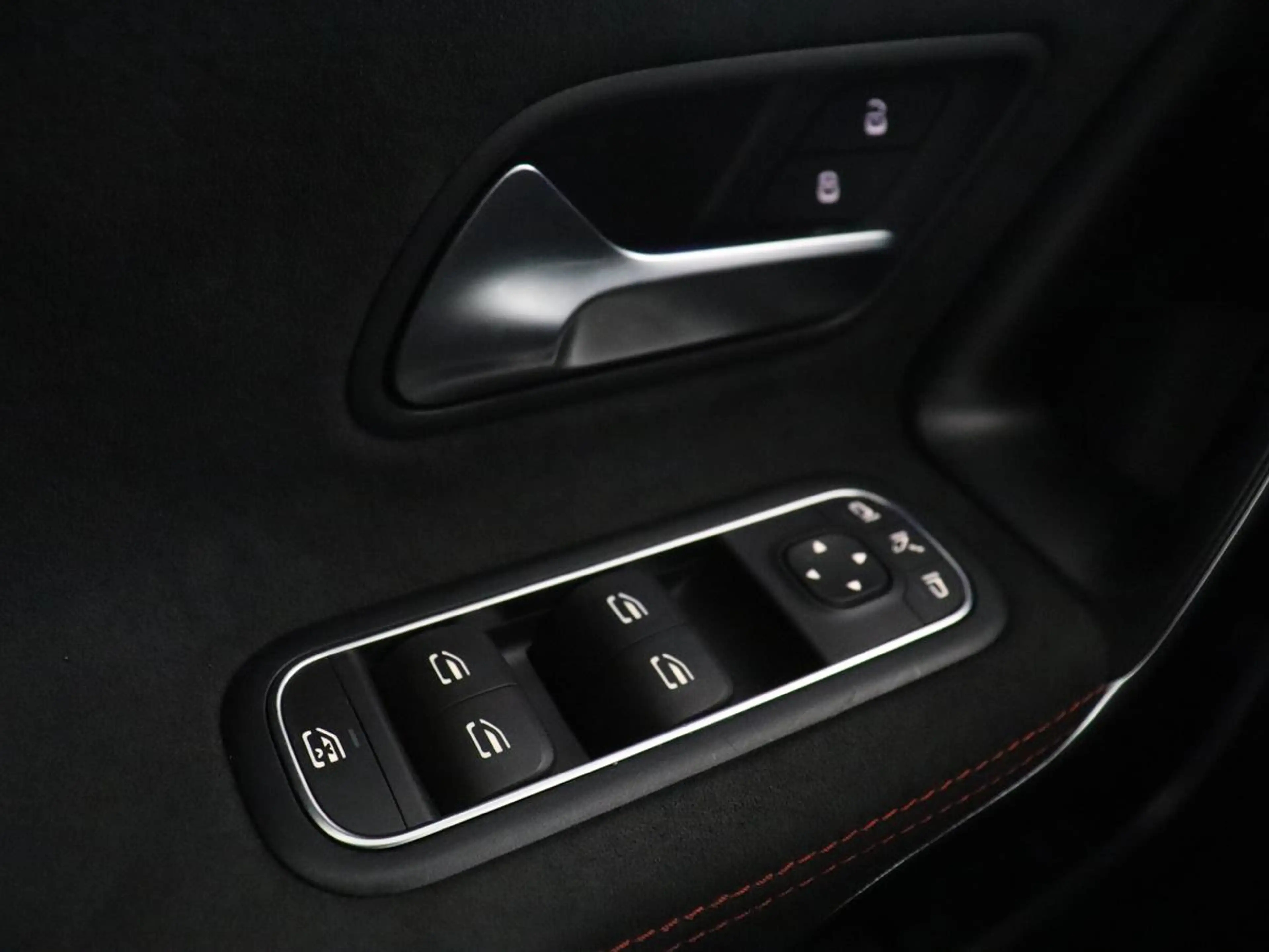 Mercedes-Benz A 180 Business Solution AMG | Apple Carplay | LED | Navi — photo 34