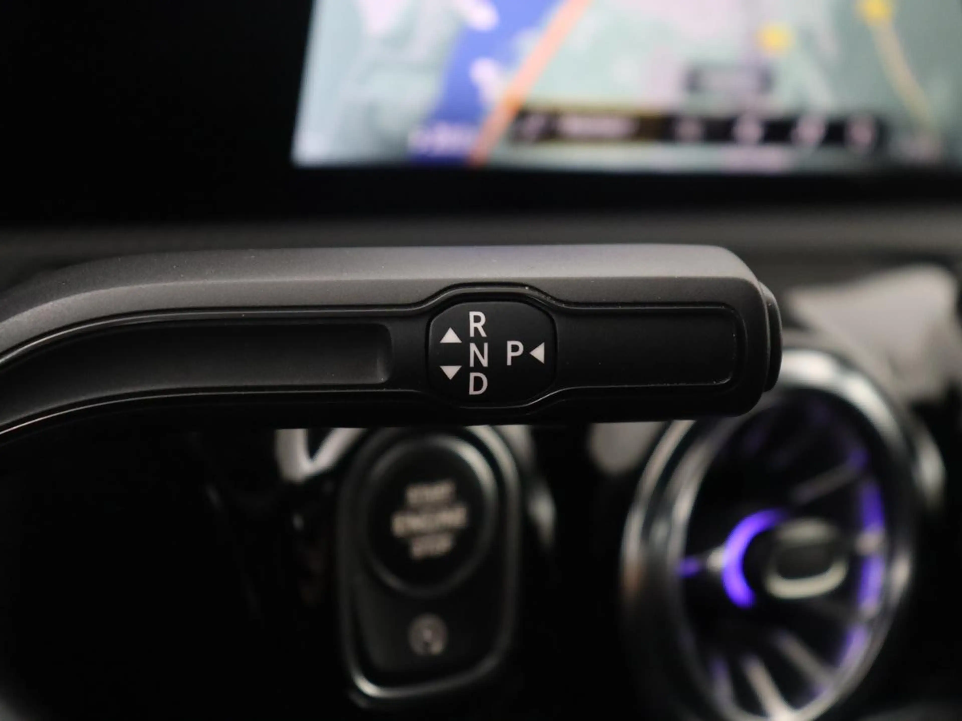 Mercedes-Benz A 180 Business Solution AMG | Apple Carplay | LED | Navi — photo 16