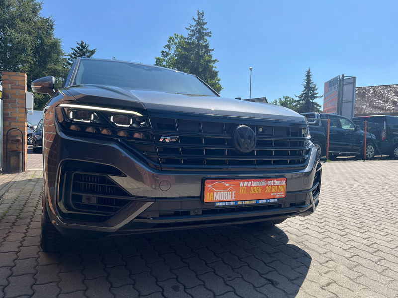 Volkswagen Touareg 4Motion R-Line Kamera 4x Sitzh. Standh. Matrix-LED — photo 10