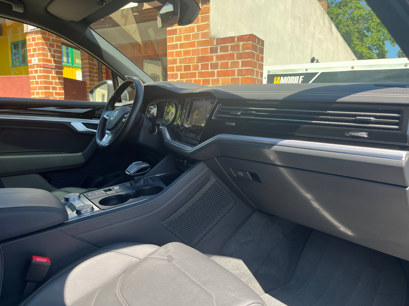 Volkswagen Touareg 4Motion R-Line Kamera 4x Sitzh. Standh. Matrix-LED — photo 12
