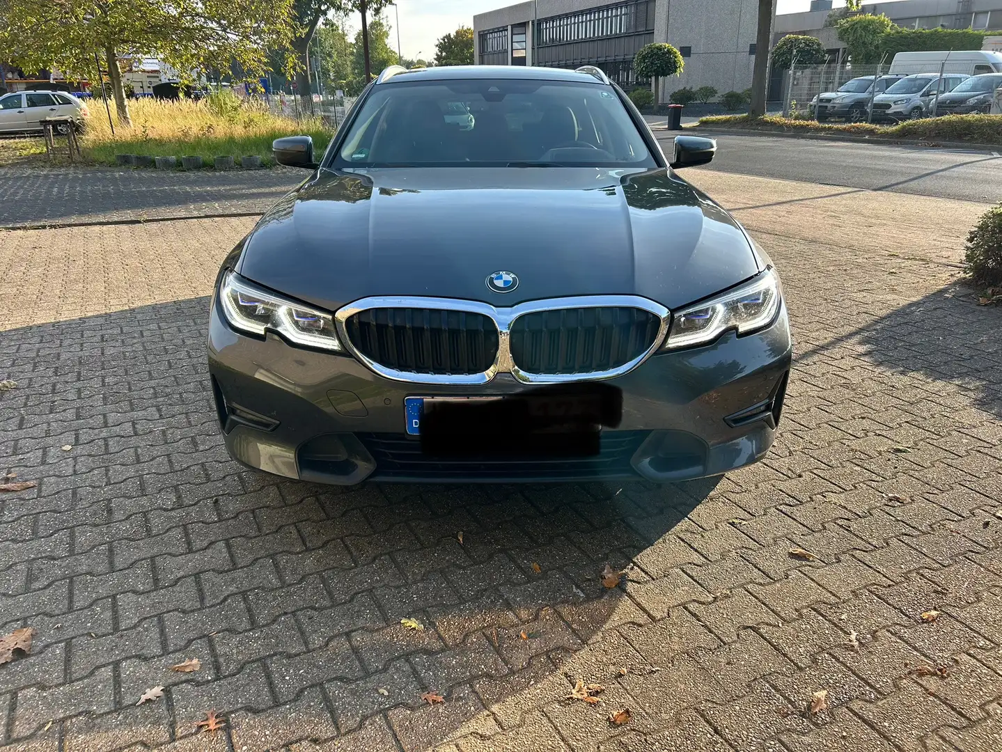 BMW 320 320 d xDrive Gris - 1