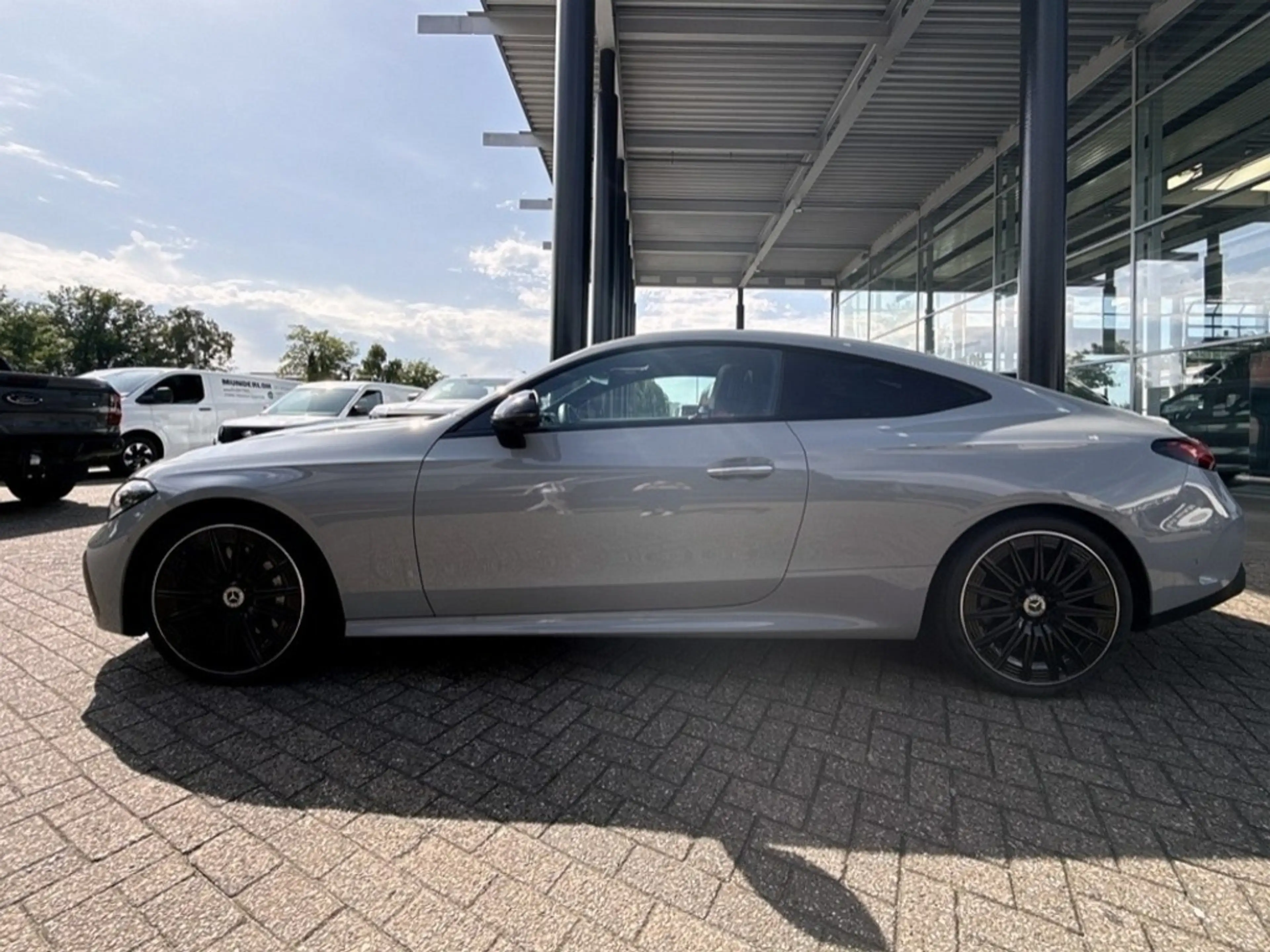 Mercedes-Benz CLE 450 4MATIC Coupé AMG Line Premium Plus Pano — photo 5