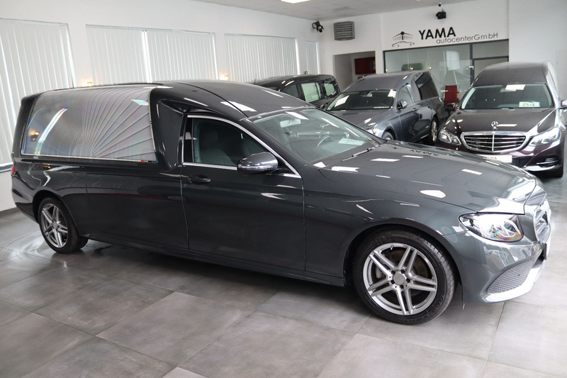 Mercedes-Benz E 220 Kuhlmann Cars Bestattungswagen / Leichenwagen — photo 4