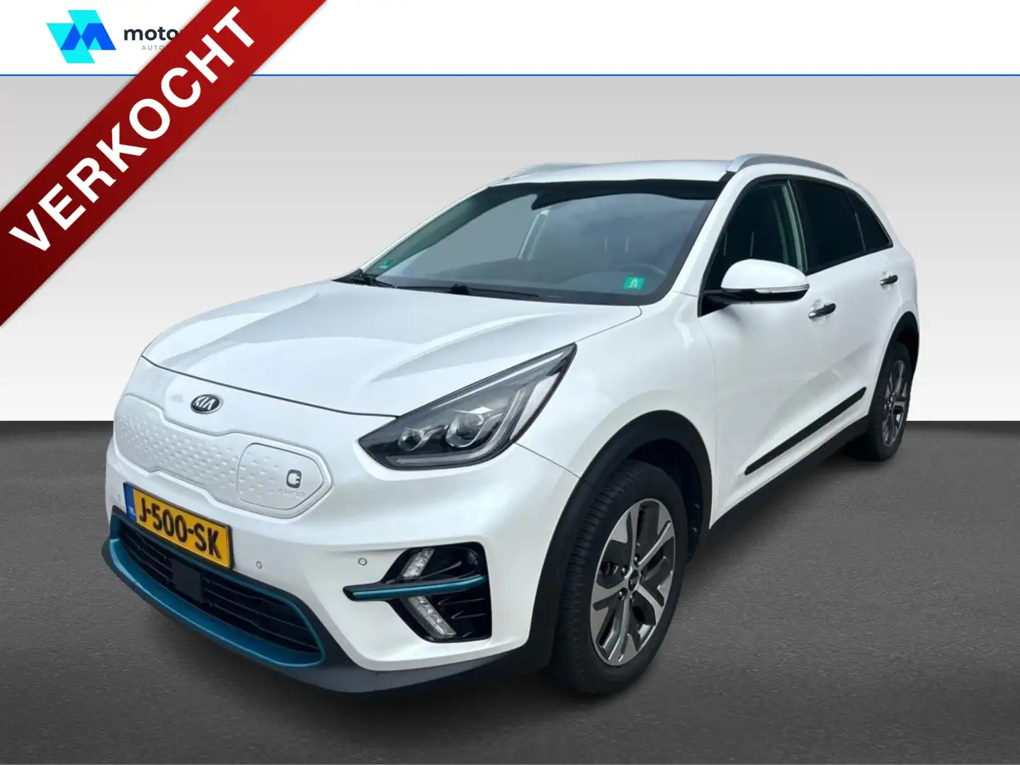 Kia e-Niro 64KWH 204PK Automaat Executiveline (SoH 100%) Biały - 1