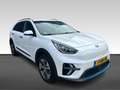 Kia e-Niro 64KWH 204PK Automaat Executiveline (SoH 100%) Blanco - thumbnail 2