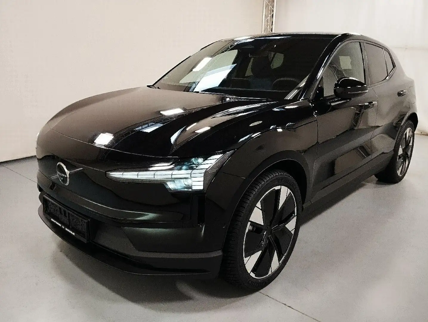 Volvo EX30 Ultra 2WD EXTENDED RANGE Negru - 1