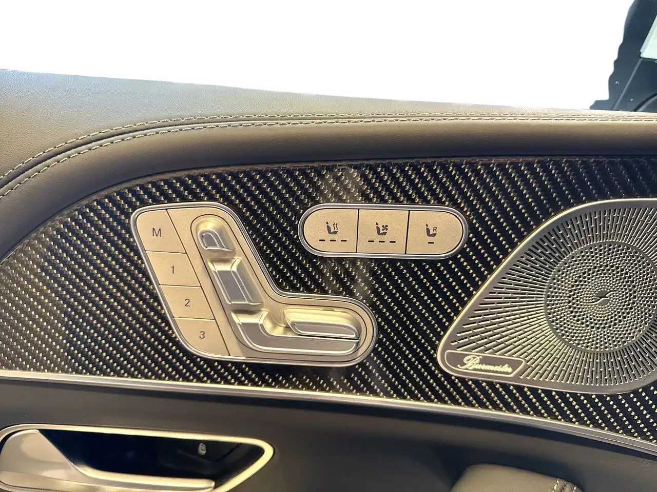 Mercedes-Benz GLE снимка Mercedes-Benz GLE