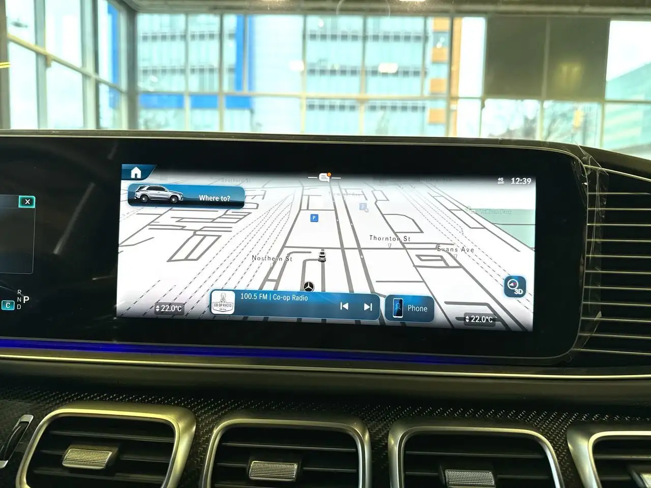 Mercedes-Benz GLE снимка Mercedes-Benz GLE