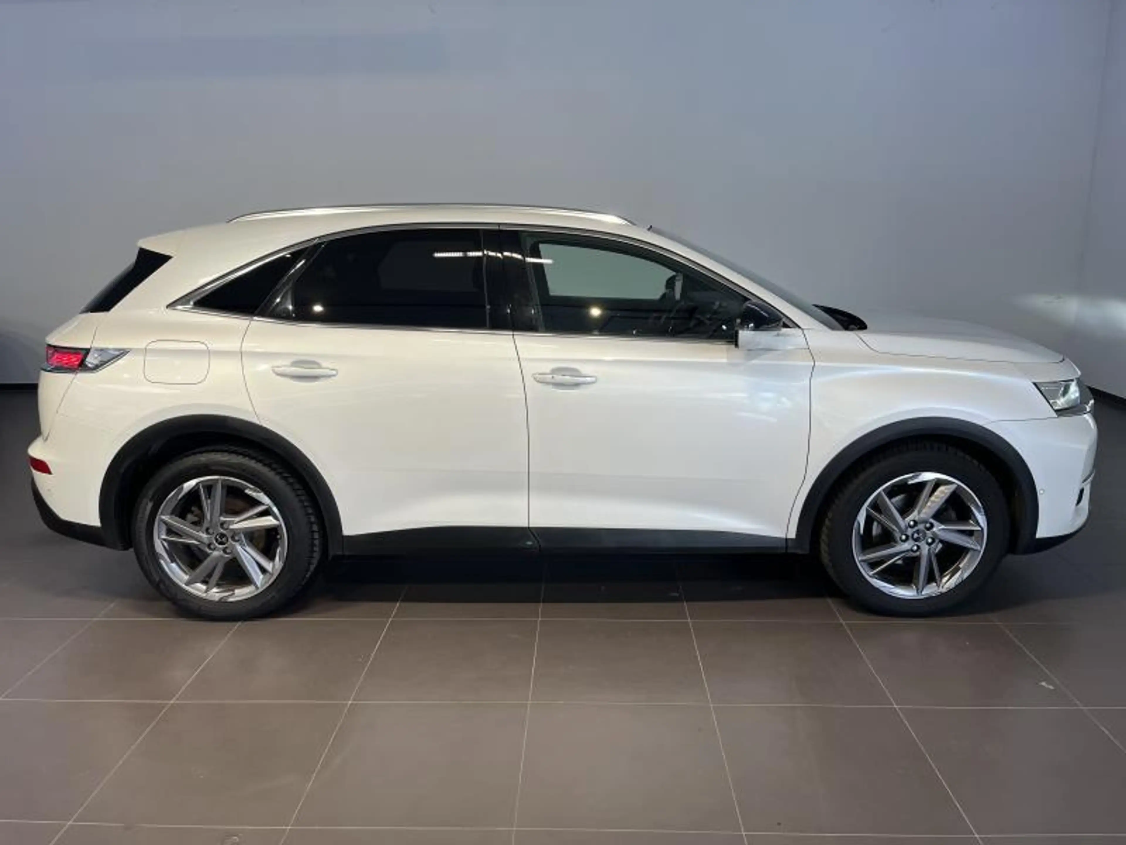 DS Automobiles DS 7 Crossback GRAND CHIC — photo 5