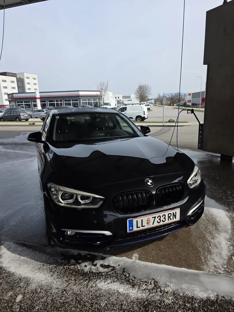 BMW 116 116d Efficient Dynamics Urban Line - 1