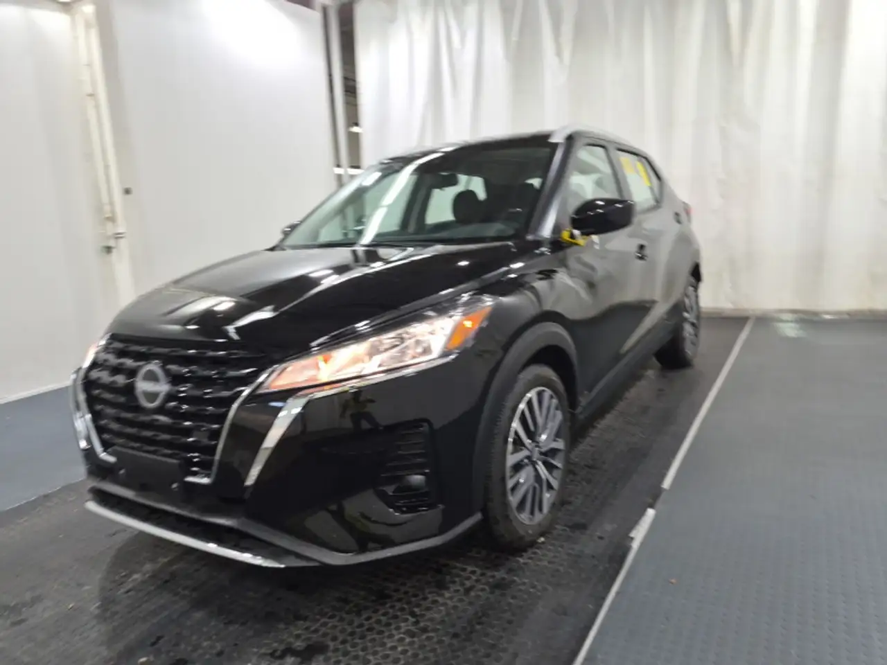 2024 Nissan Kicks