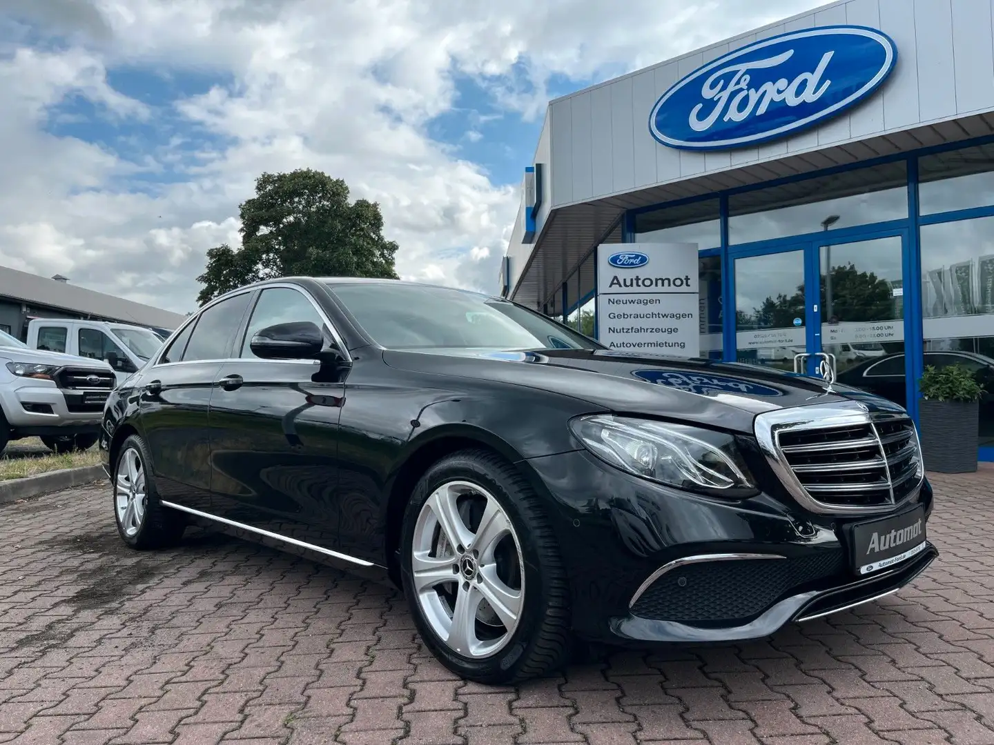 Mercedes-Benz E 400 d Exclusive 4M*LED*Comand*Memory*SHD*SHZ Noir - 1