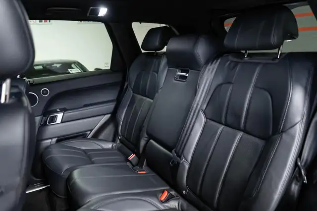 Land Rover Range Rover Sport view 13