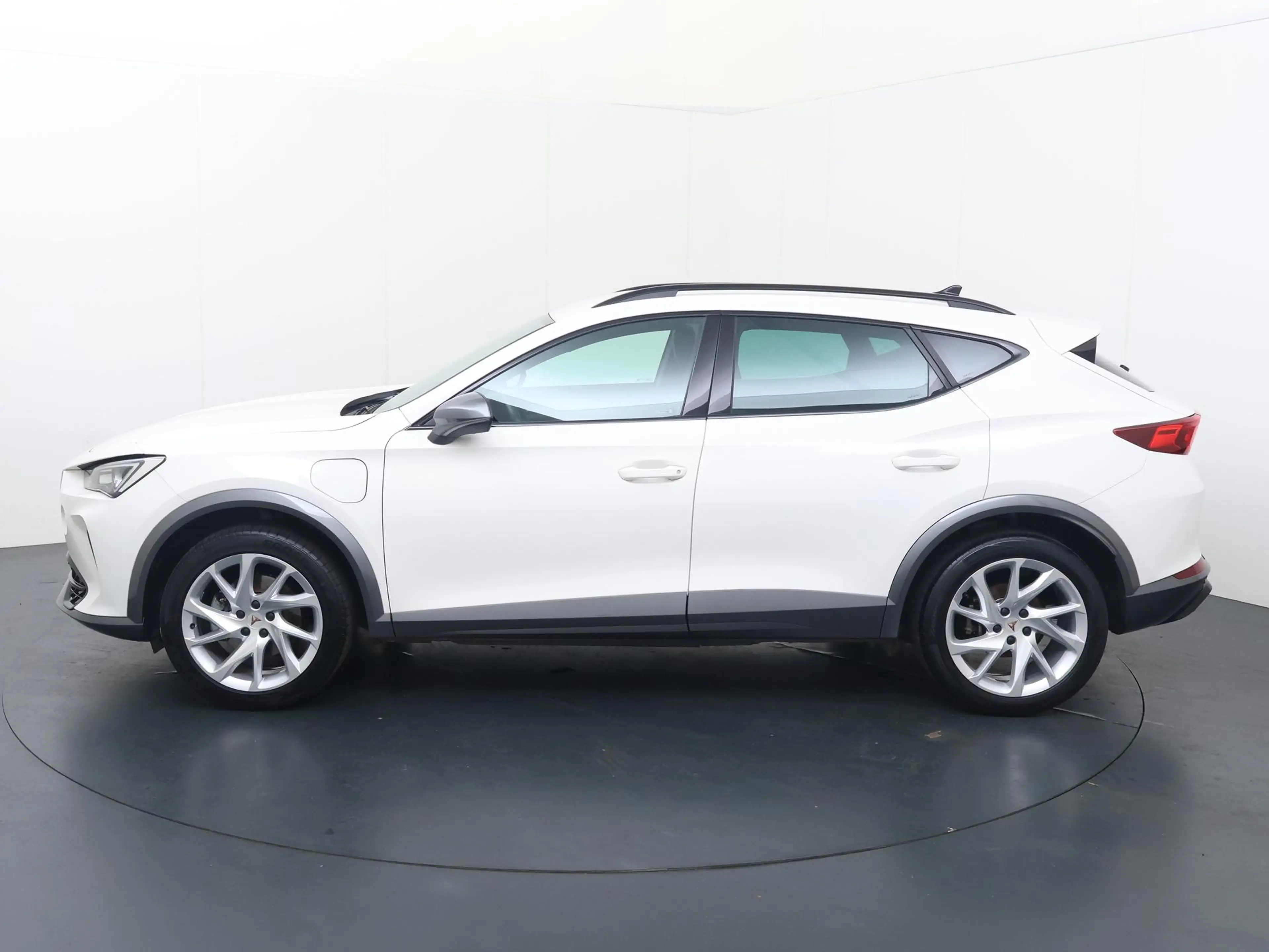 CUPRA Formentor 1.4 TSI e-Hybrid Essential | 204 PK | SoH 91% |  A — photo 2