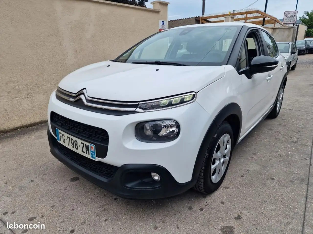 Citroen C3 bluehdi 100ch 5 places s\u0026s feel bus