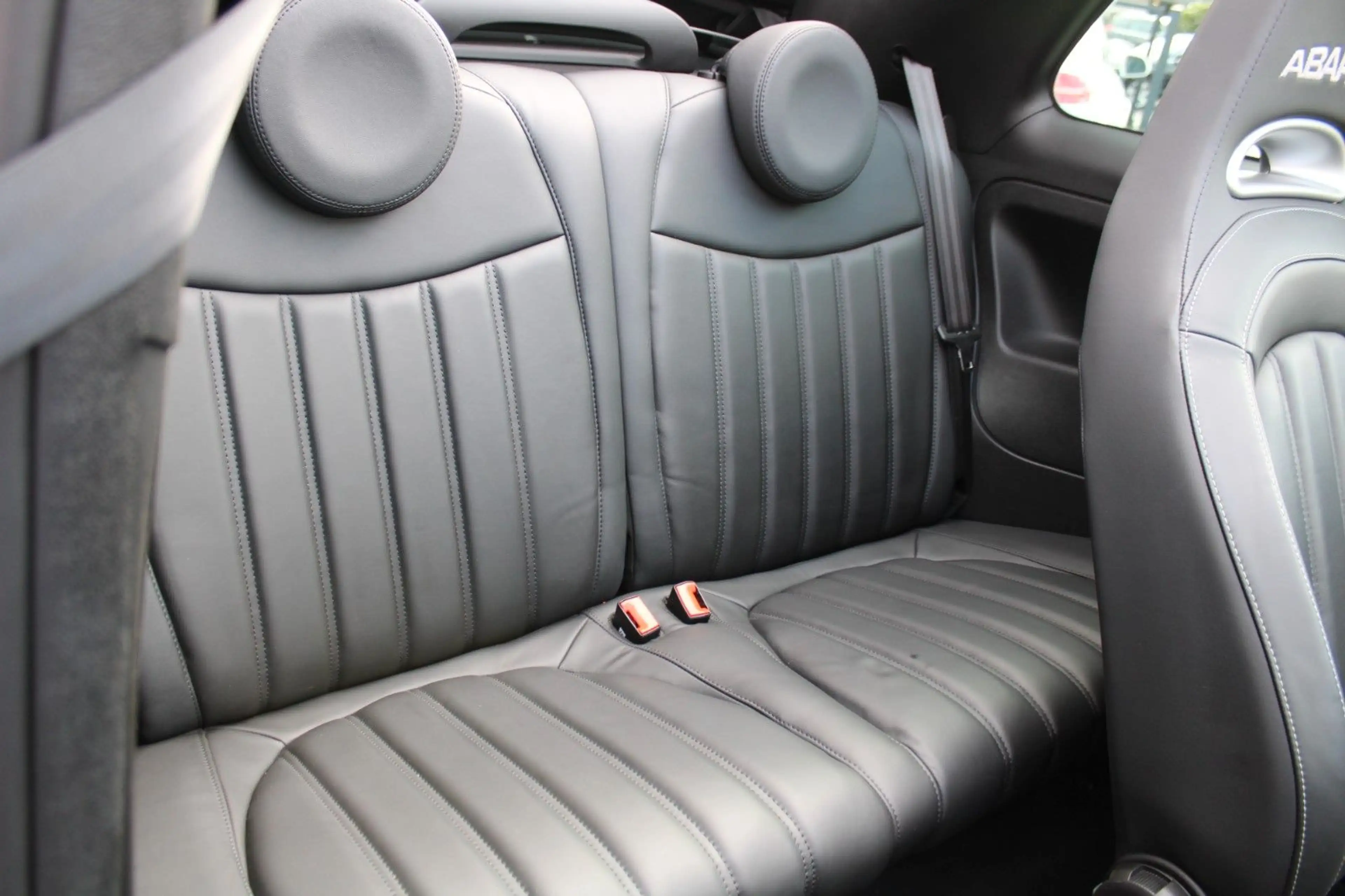 Abarth 595C Cabrio Turismo Leder Navi DAB PTS — photo 11