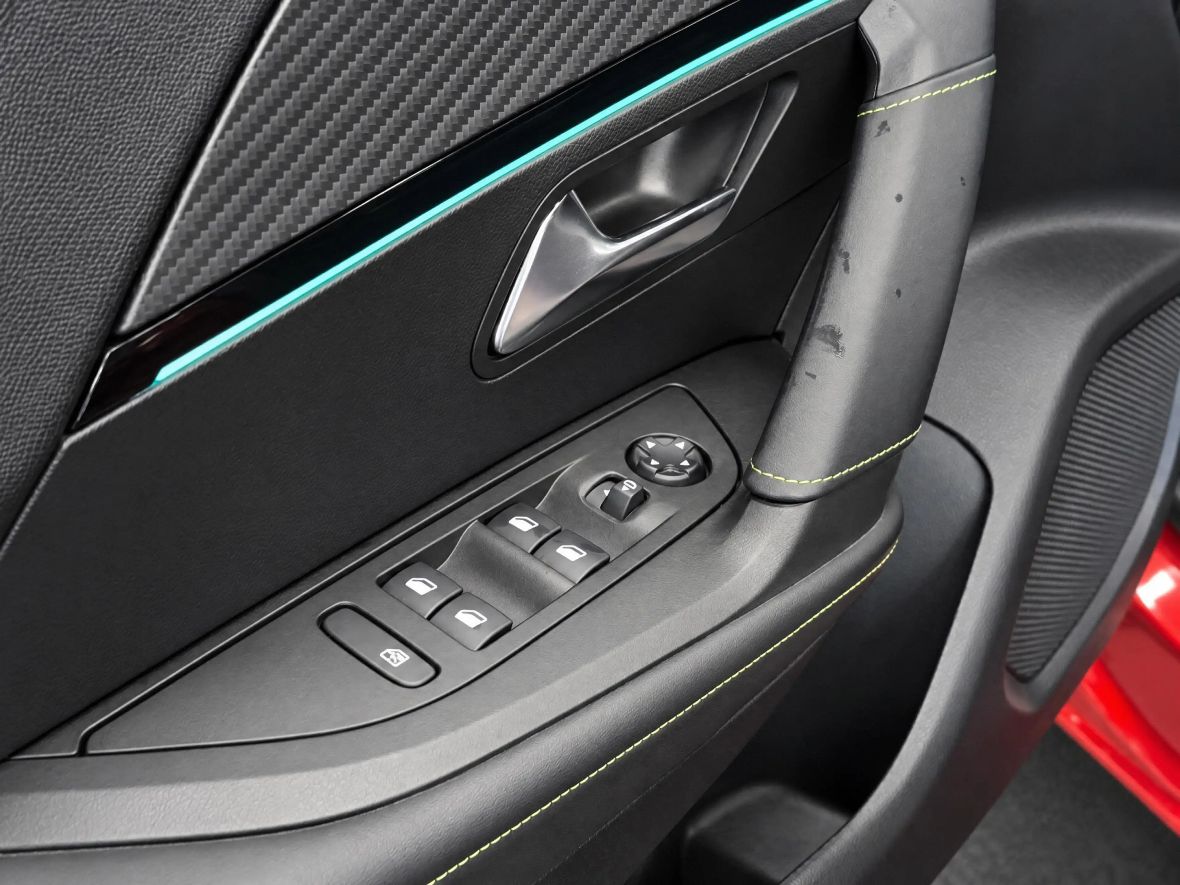 Peugeot e-2008 EV GT Pack 50 kWh | Alcantara | Schuifdak | Stoelv — photo 14
