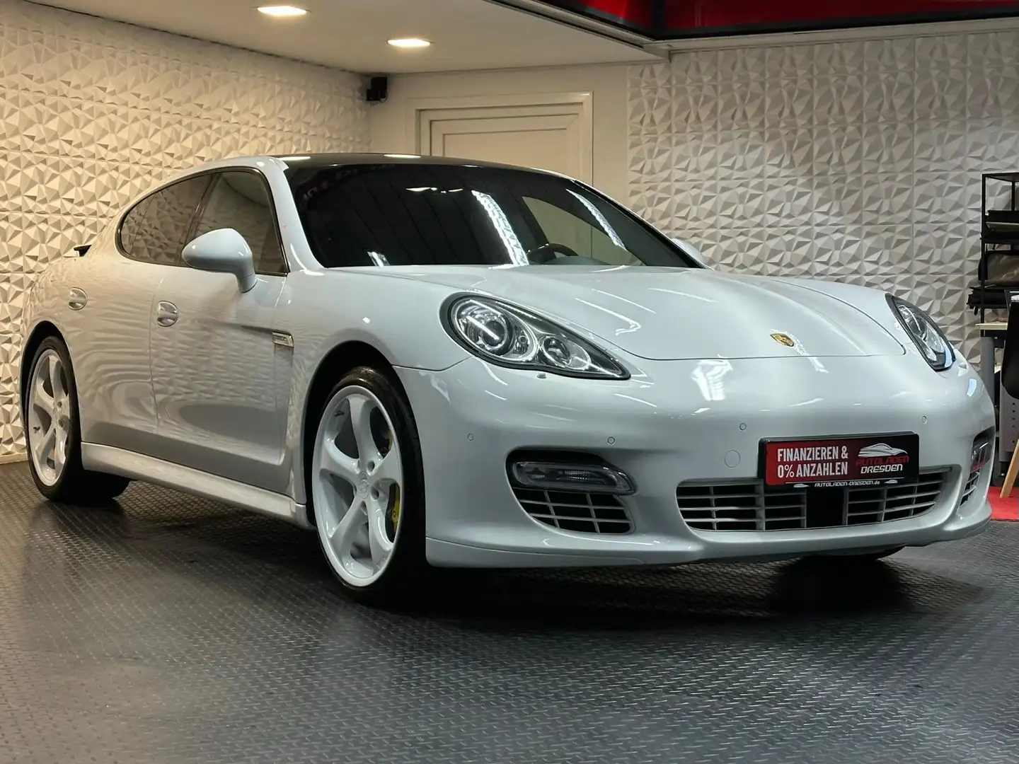 Porsche Panamera 4.8 TURBO* XENON#KERAMIK#LUFT#ACC#KEYLE Blanc - 2
