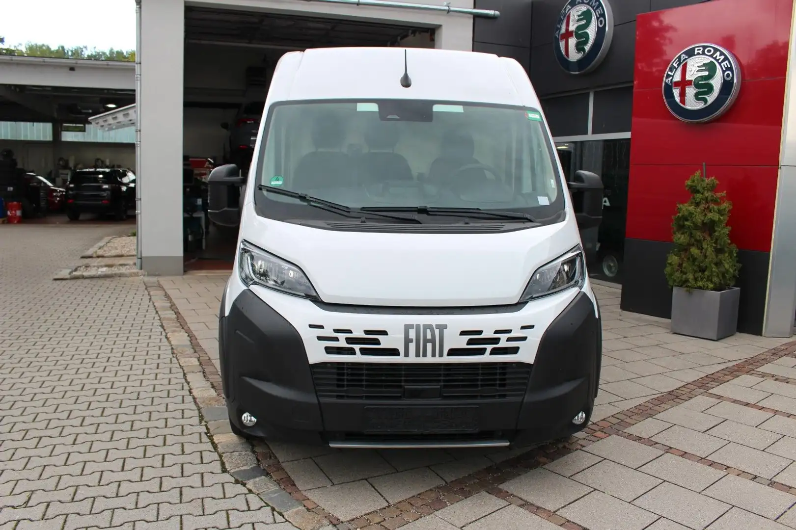 Fiat Ducato 35 L5H2 180 Multijet Maxi AT8/KAMERA/LED Weiß - 1