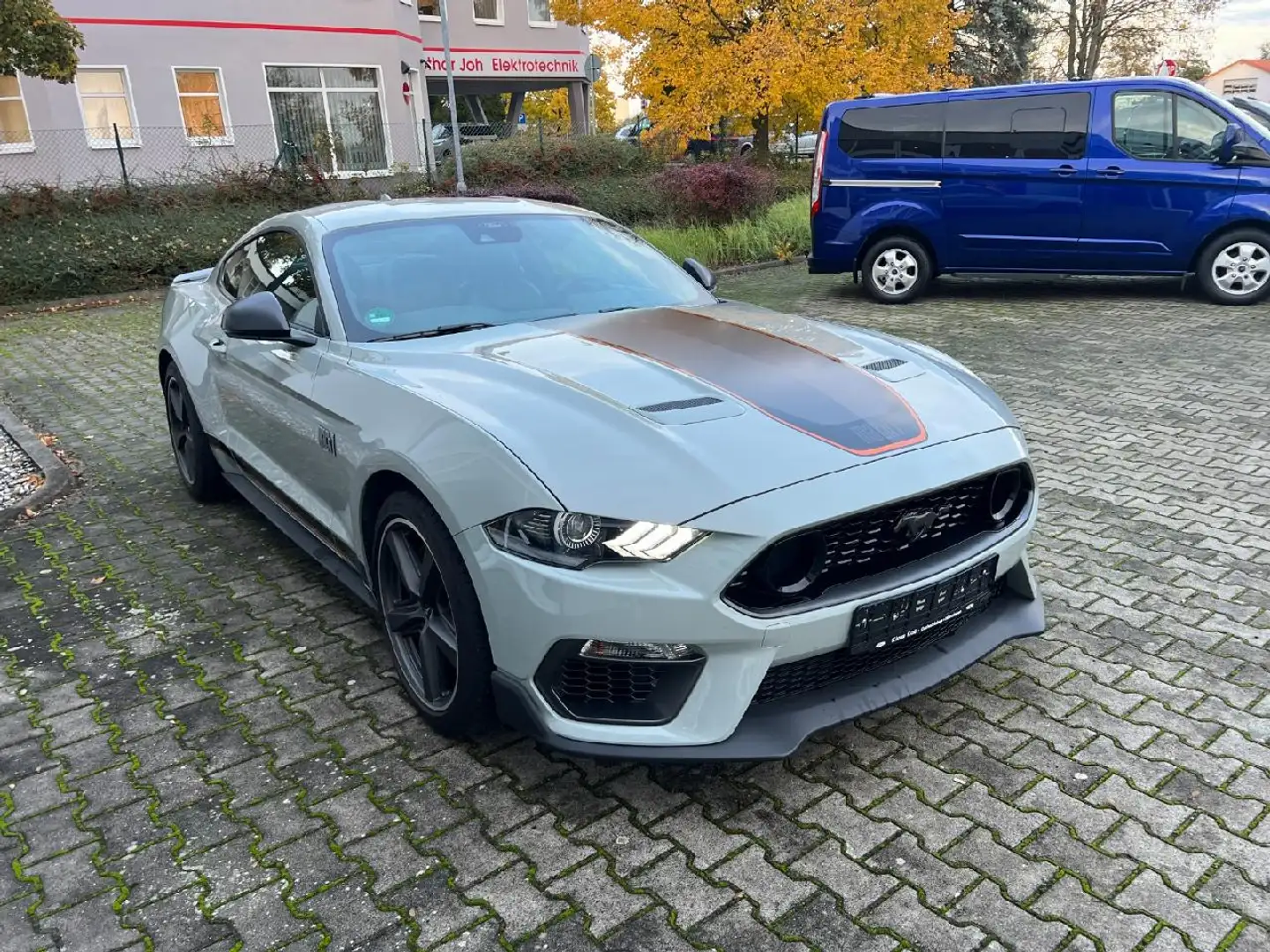 Ford Mustang Mach 1 Grau - 2