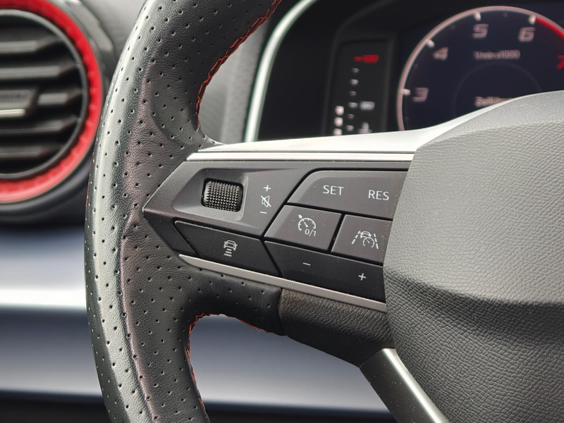 SEAT Ibiza FR Black Edition 1.5TSI DSG ACC/NAVI/PANO — photo 14
