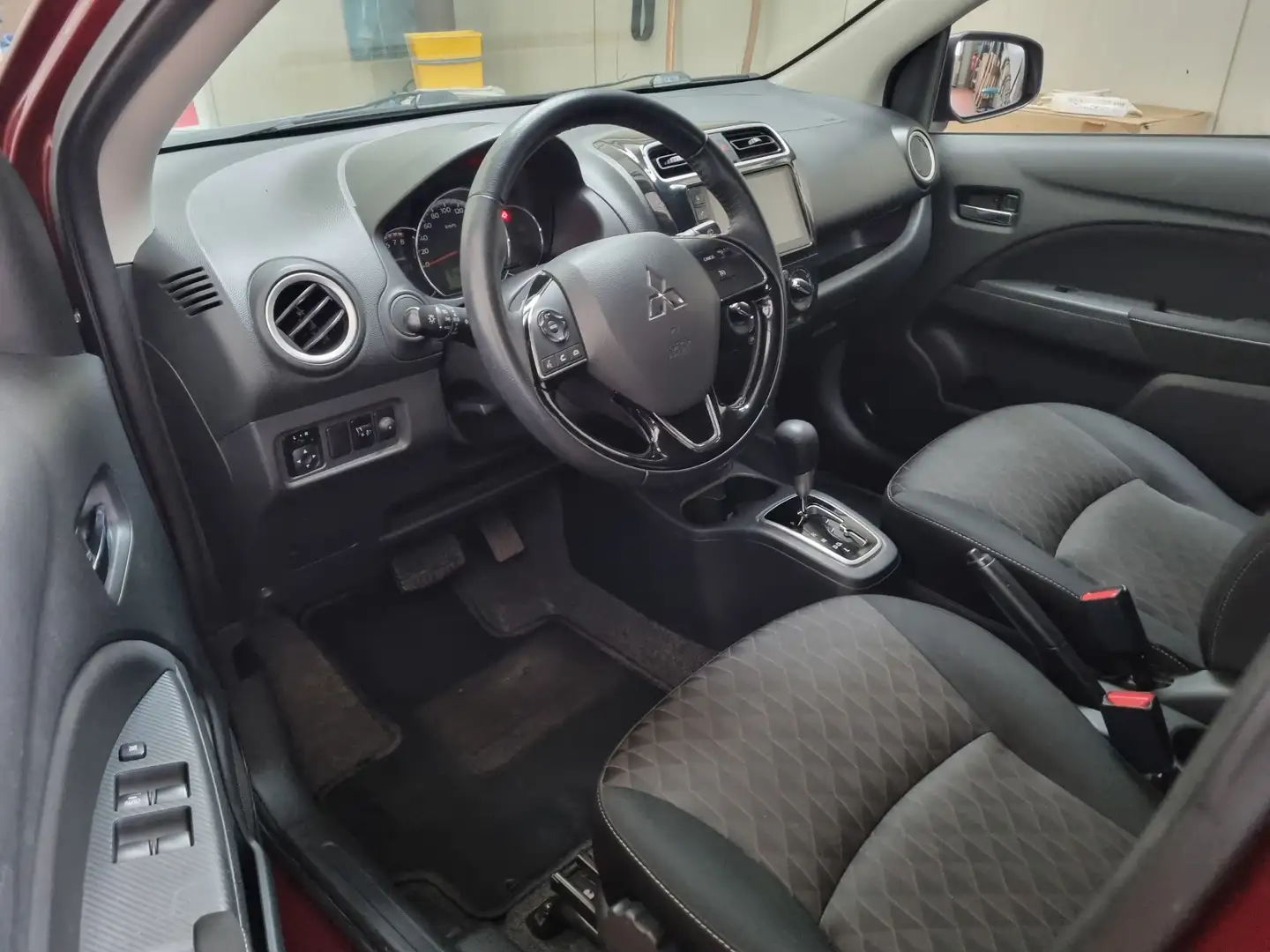 Mitsubishi Space Star Spirit+ *AUTOMATIK *NAVI *RFK *TEMPOMAT *DAB Rouge - 2