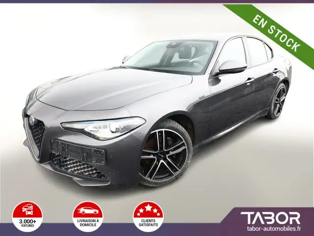 Alfa Romeo Giulia 2.2 Turbo 160 AT8 Sprint GPS