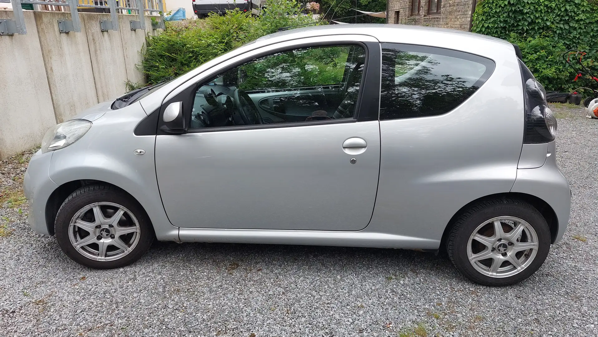 Citroen C1 C1 1.0 Selection Gris - 2